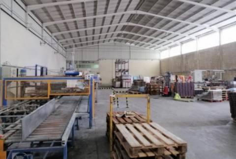 Armazém em Oiã, Oliveira do Bairro - Oportunidade de Investimento - Arrendado