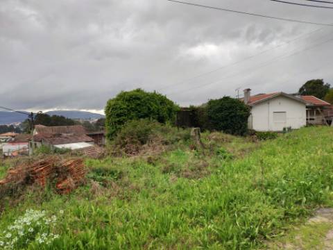 Moradia para Reconstrução em Roge, Vale de Cambra