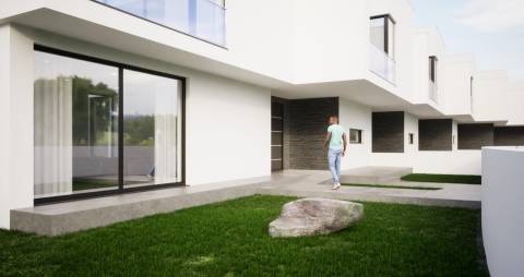 Moradia Geminada T4 em Oliveira de Azeméis - NOVA