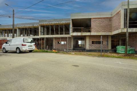 Moradia Geminada T3 em Oliveira de Azeméis - NOVA