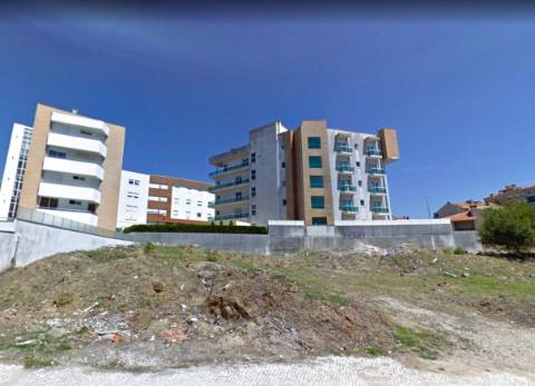 Terreno no centro de São João da Madeira