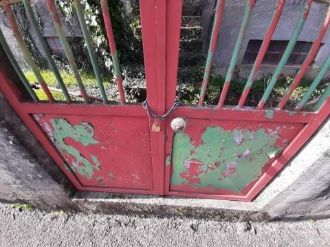 Moradia por Recuperar em Carregosa, Oliveira de Azeméis