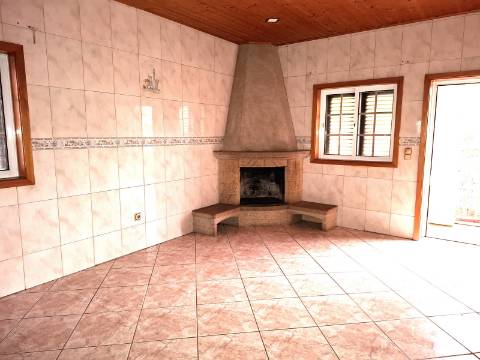 Moradia T3 em Milheirós de Poiares, Santa Maria da Feira