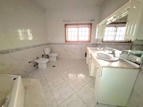 Moradia T3 em Milheirós de Poiares, Santa Maria da Feira