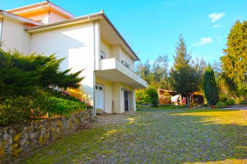 Moradia isolada T3 em Ossela, Oliveira de Azeméis