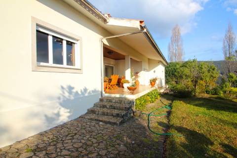 Moradia isolada T3 em Ossela, Oliveira de Azeméis