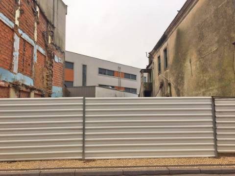 Terreno no centro de Ovar