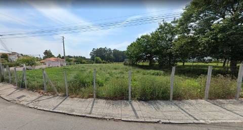 Terreno em Idanha, Espinho