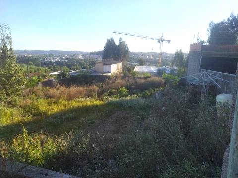 Terreno a 1 minuto de São João da Madeira