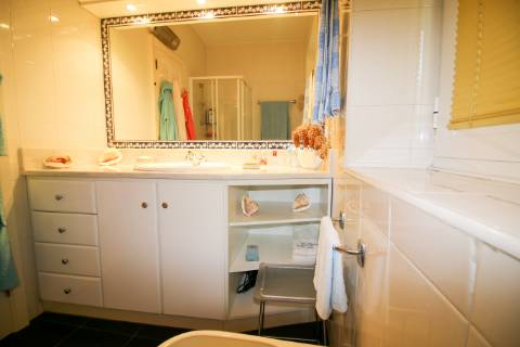 Moradia recuperada com fantástico espaço exterior em Oliveira de Azeméis