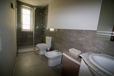 Moradia T5 em São João da Madeira