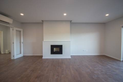 Apartamento Novo T2+1 em Oliveira de Azeméis