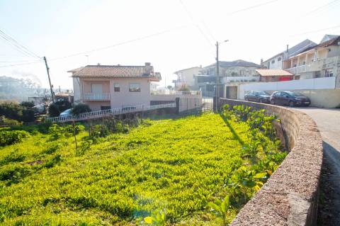Terreno para construção - Nogueira do Cravo