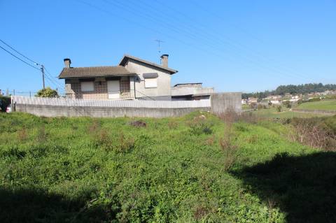 Terreno Urbano em Arrifana