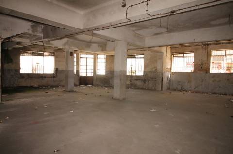 Casa de habitação e comércio em São João da Madeira