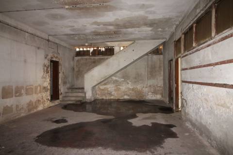 Casa de habitação e comércio em São João da Madeira