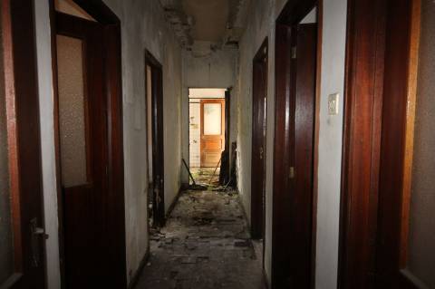 Casa de habitação e comércio em São João da Madeira