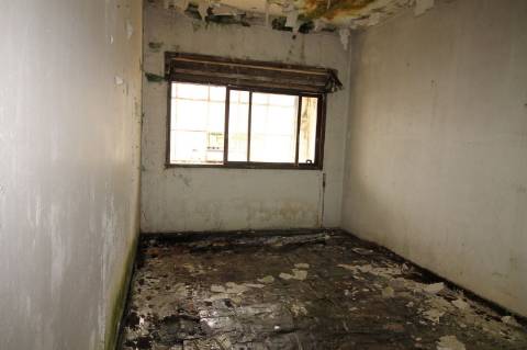 Casa de habitação e comércio em São João da Madeira