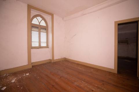 Moradia Isolada T7 em Cucujães