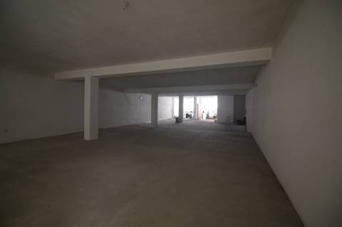 Loja em São João da Madeira - Imóvel de Banco