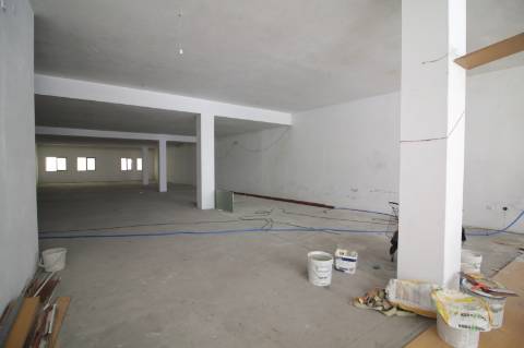 Loja em São João da Madeira - Imóvel de Banco