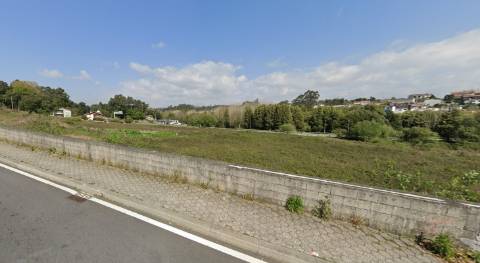 Terreno com 9 970m2 para Construção em Oliveira de Azeméis