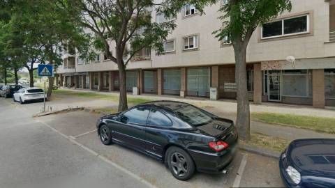 Loja em Aveiro - Com Cave