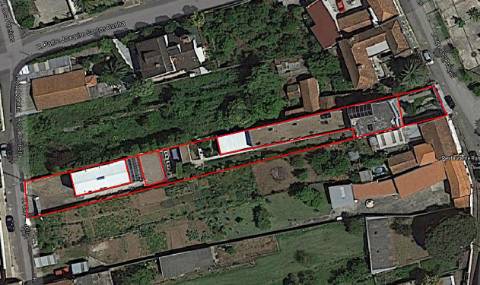 Edifício de Escritórios / Atividade industrial / Armazém em Cortegaça