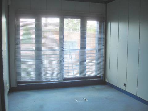 Edifício de Escritórios / Atividade industrial / Armazém em Cortegaça