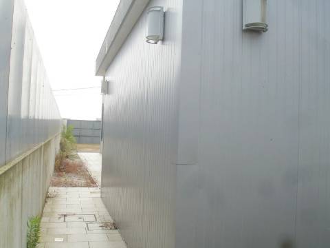 Edifício de Escritórios / Atividade industrial / Armazém em Cortegaça