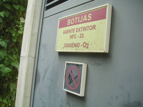 Edifício de Escritórios / Atividade industrial / Armazém em Cortegaça