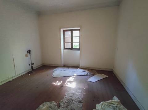 Moradia Isolada T5 em São Paio de Oleiros, Santa Maria da Feira