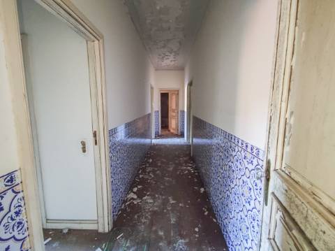 Moradia Isolada T5 em São Paio de Oleiros, Santa Maria da Feira