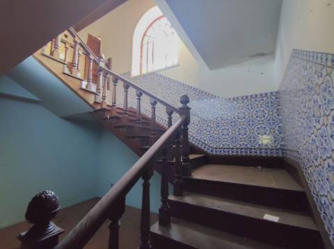 Moradia Isolada T5 em São Paio de Oleiros, Santa Maria da Feira