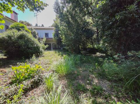 Moradia Isolada T5 em São Paio de Oleiros, Santa Maria da Feira