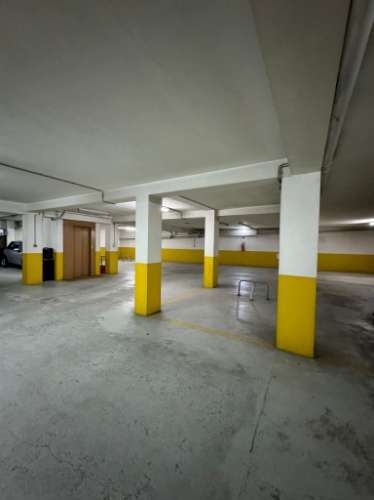 Lugares de garagem no centro de São João da Madeira