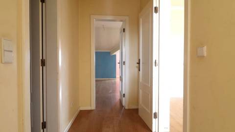 Apartamento T1 em Aradas