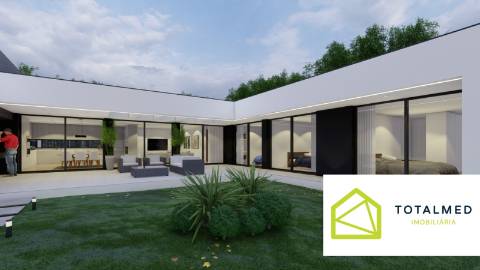 Terreno com benfeitoria em Cacia