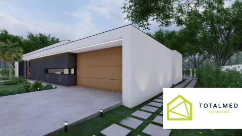 Terreno com benfeitoria em Cacia