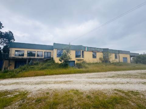 Pavilhão Industrial em Viseu