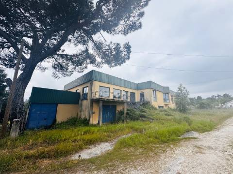Pavilhão Industrial em Viseu
