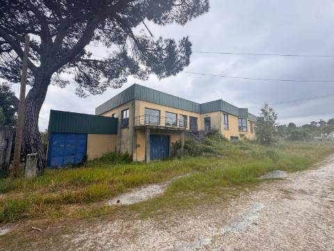 Pavilhão Industrial em Viseu