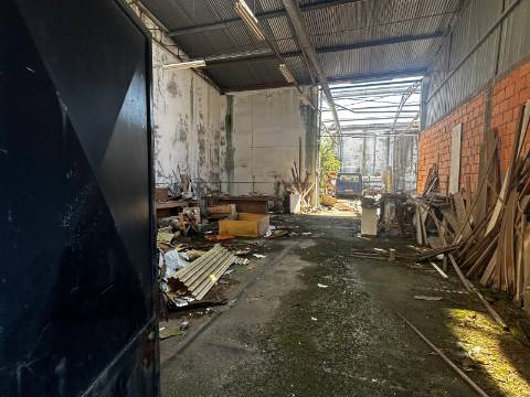 Armazém em Macieira de Cambra, Aveiro