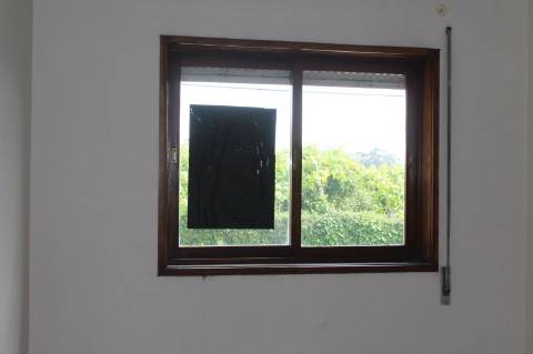 Moradia e armazém em São Roque - Oliveira de Azeméis