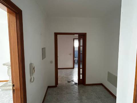 Apartamento T3 em São Roque