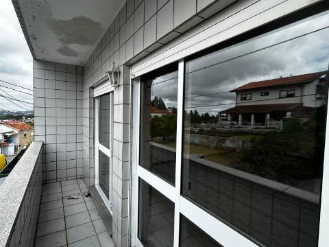 Apartamento T3 em São Roque