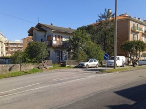 Moradia T4 em Albergaria-a-Velha