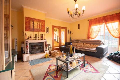 Moradia Geminada T3 à entrada de São João da Madeira