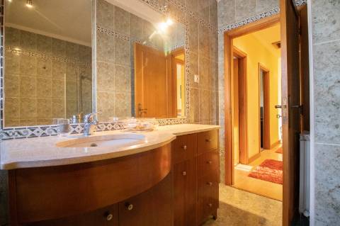 Moradia Geminada T3 à entrada de São João da Madeira