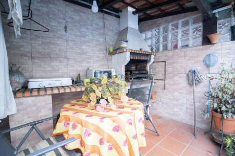 Moradia Geminada T3 à entrada de São João da Madeira